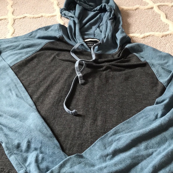 RVCA long sleeve - Picture 2 of 2